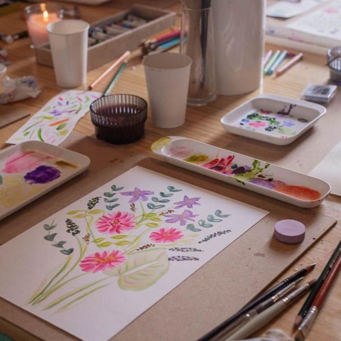 Taller de Acuarela Floral ¡y vino!